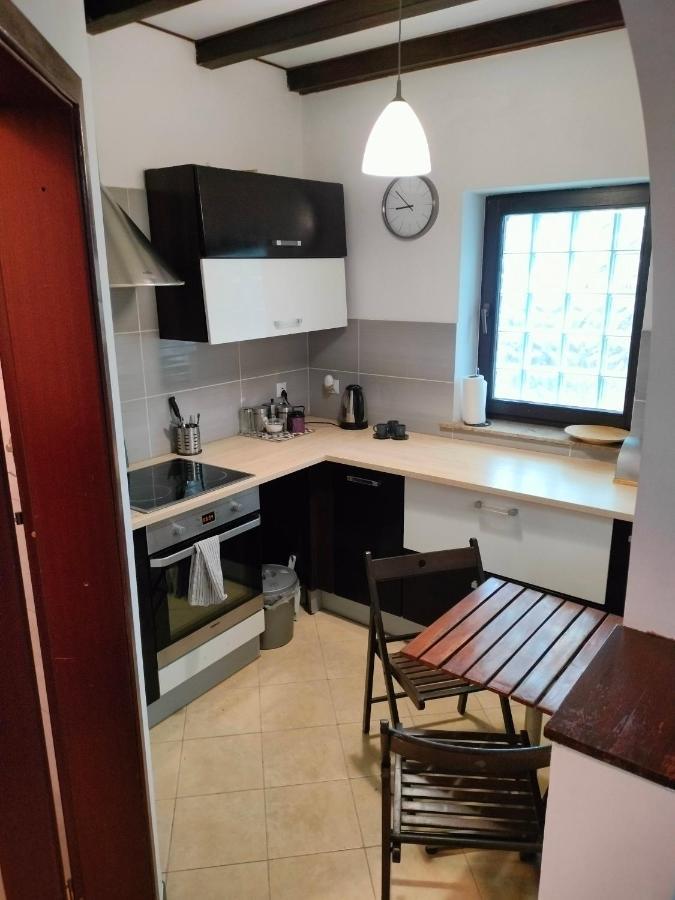 Urocze Studia W Lomiankach, 1- Z Sauna I Tarasem, 2- Z Kominkiem, 3- Ekonomiczne, 7Km Metro Mlociny Warszawa Ломянки Экстерьер фото