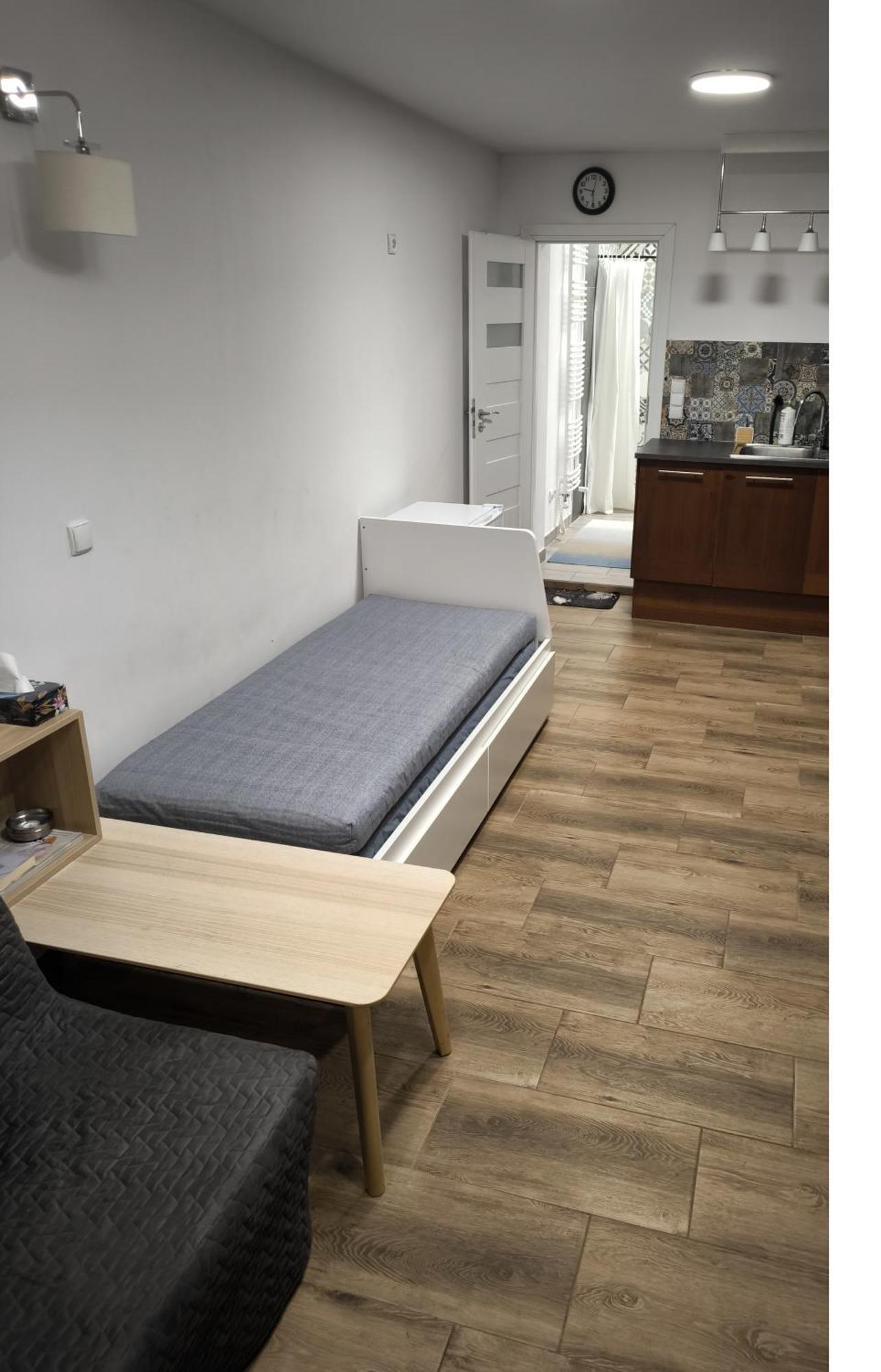 Urocze Studia W Lomiankach, 1- Z Sauna I Tarasem, 2- Z Kominkiem, 3- Ekonomiczne, 7Km Metro Mlociny Warszawa Ломянки Экстерьер фото